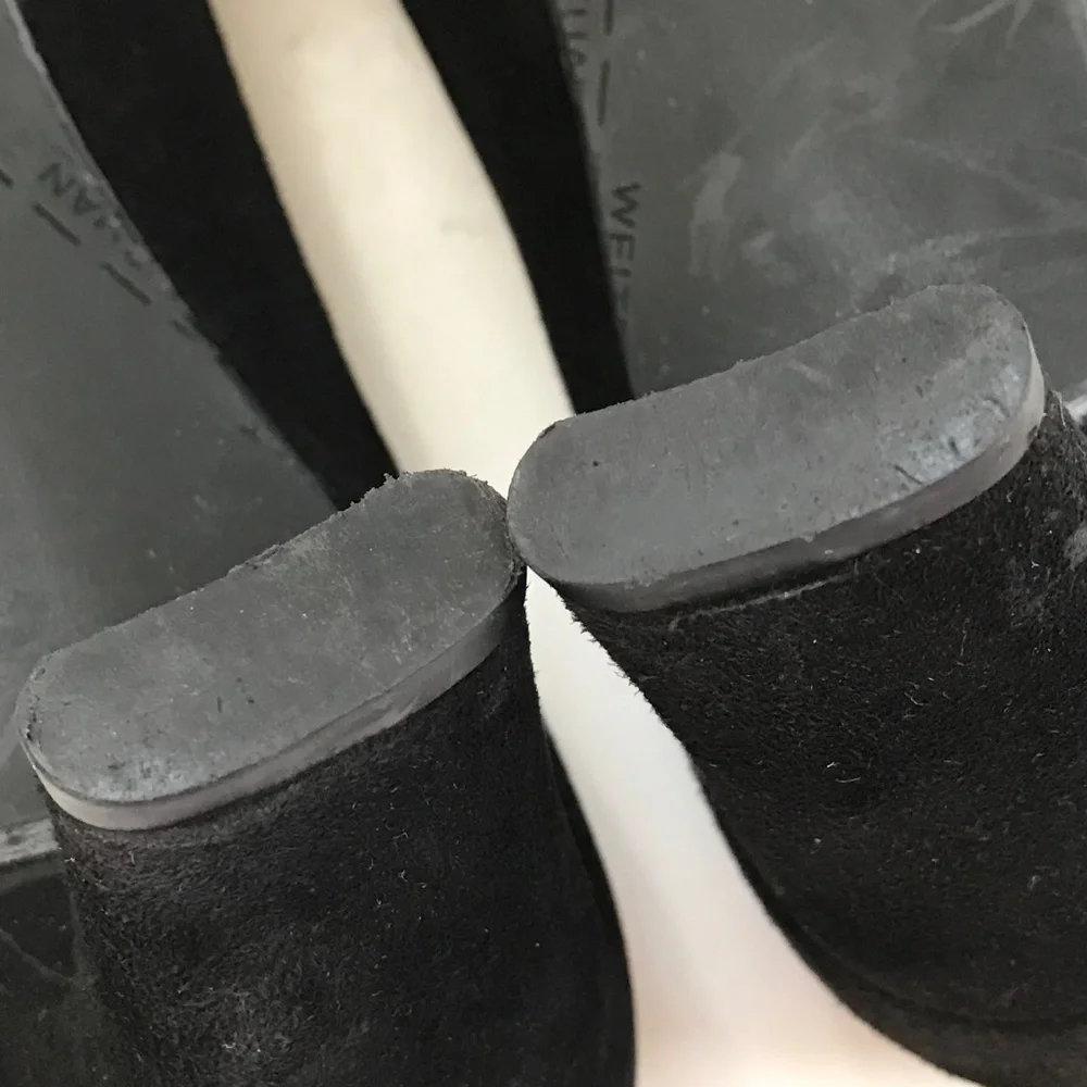 STUART WEITZMAN Black Suede Pump Kitten Heels Women’s Size 10 NARROW